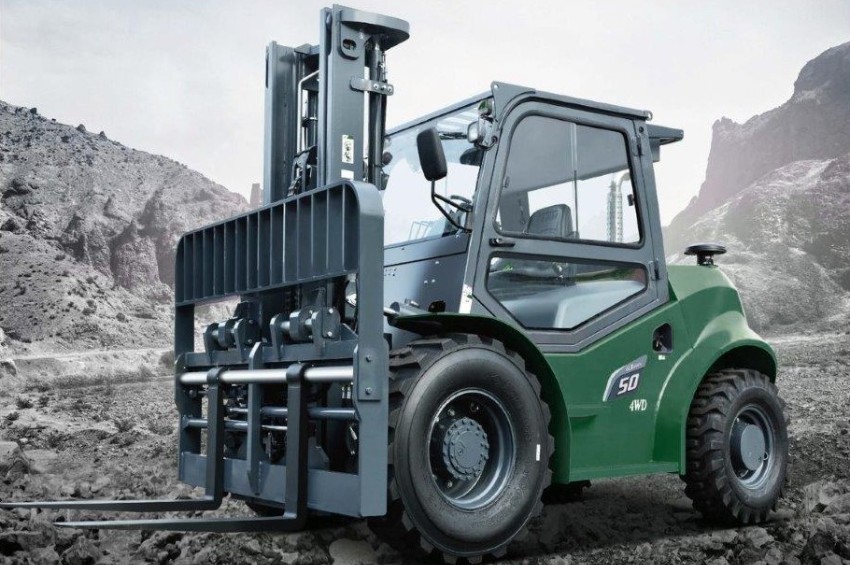 Shumani launches Bheka rough terrain forklift