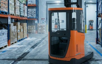 The impact of reach trucks on cold-store efficiency
