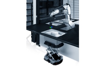Geekplus unveils new Robot Arm Picking Station