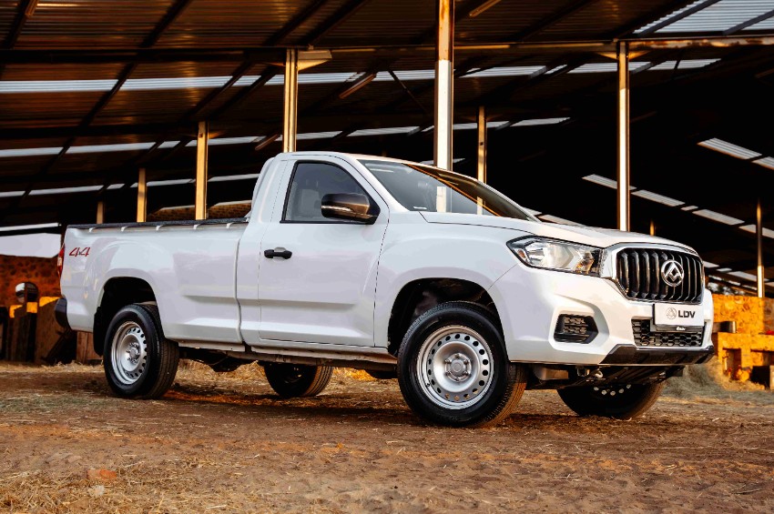 LDV introduces affordable single cab