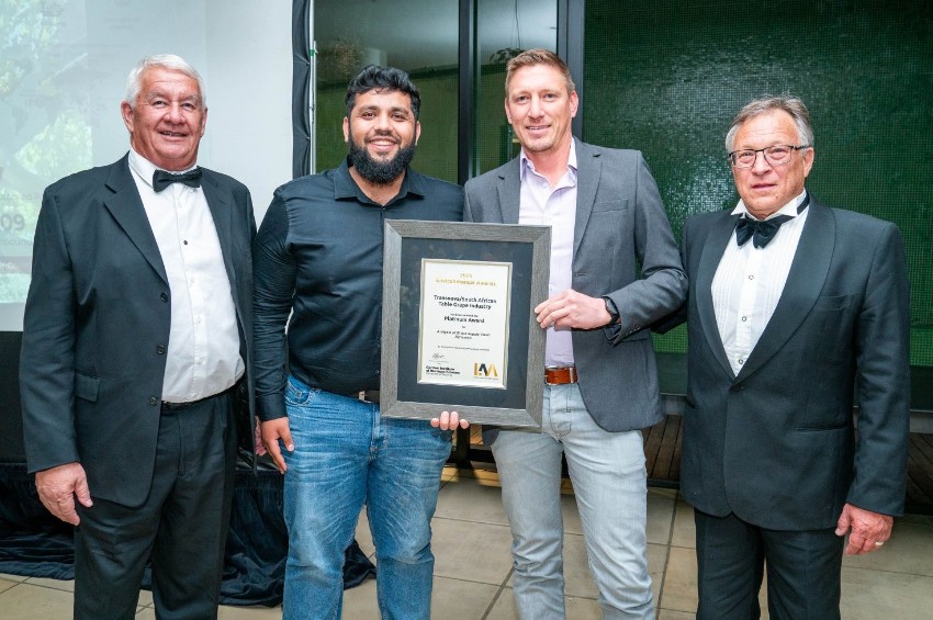 SATI and Transnova achieve highest honour with game-changing prescriptive logistics model